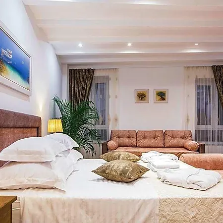 Hotel Heritage Dea Hvar 4*