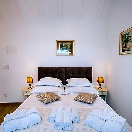 Heritage Dea Hvar Ξενοδοχείο 4*