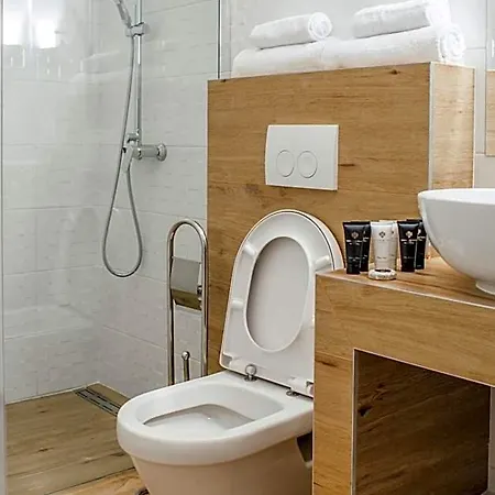 Heritage Dea Hvar מלון 4*