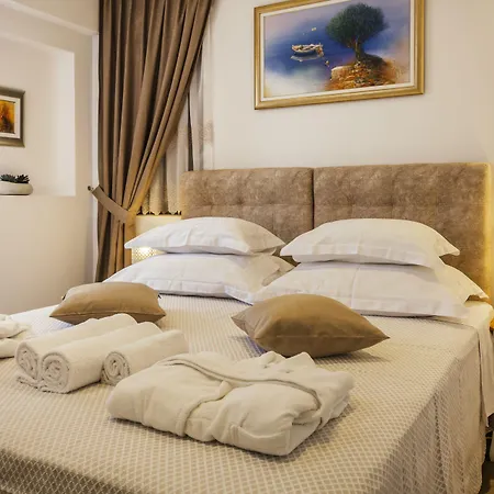 Heritage Dea Hvar Χβαρ