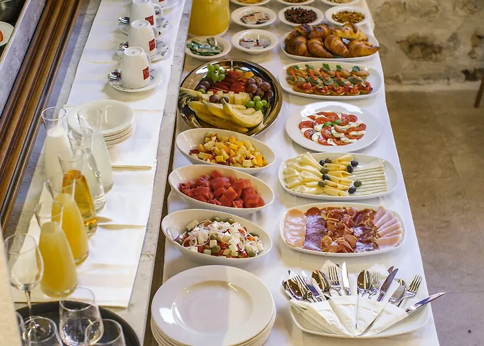 Heritage Dea Hvar ホテル 4*