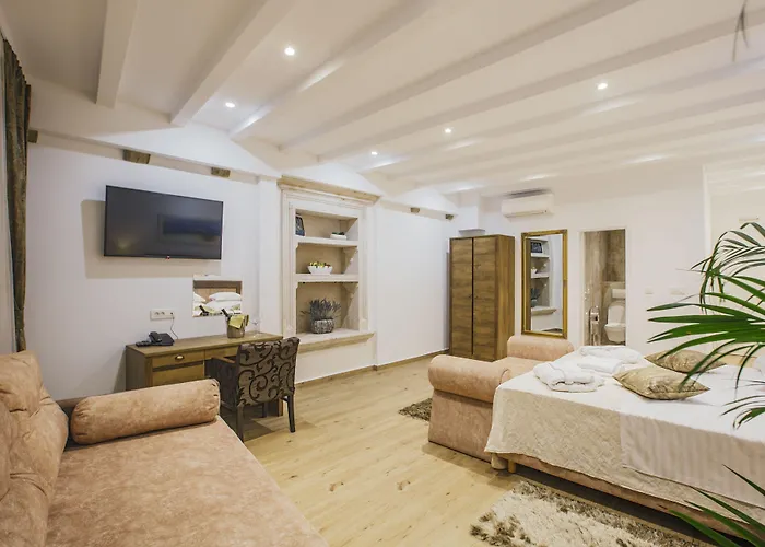 ホテル Heritage Dea Hvar フヴァル