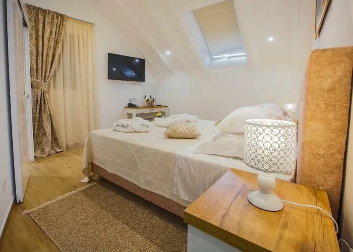 ホテル Heritage Dea Hvar 4*