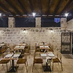 Heritage Dea Hvar 흐바르