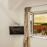 Heritage Dea Hvar 호텔 4*